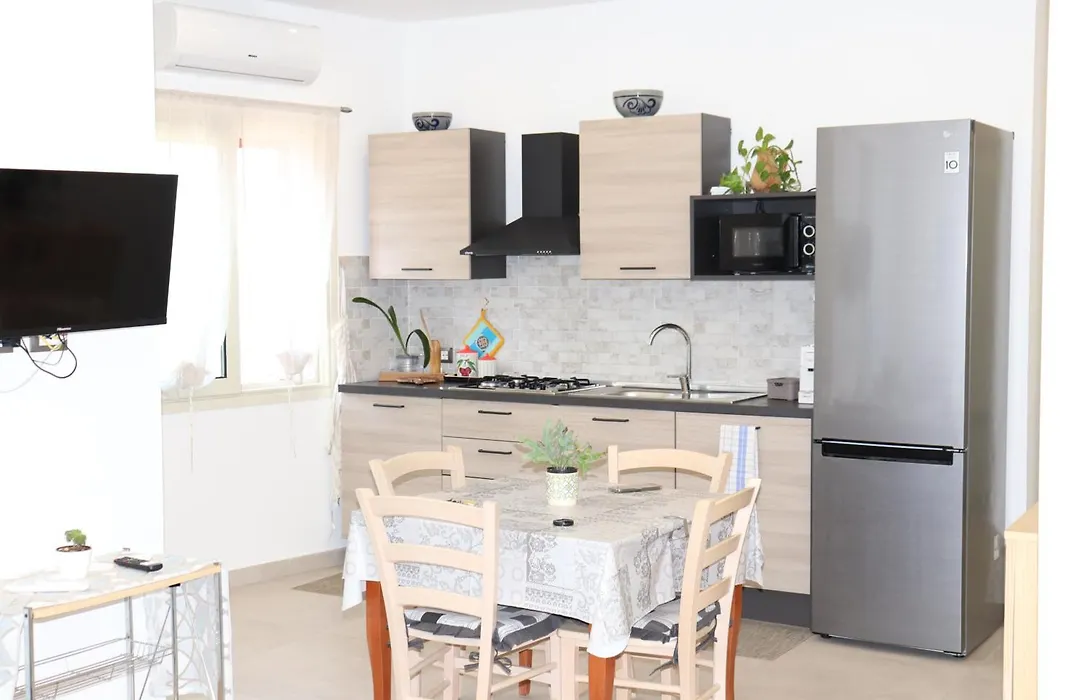 Rineddahouse Arenella - Vista Mare Panoramica A Palermo Con Parcheggio Privato-1